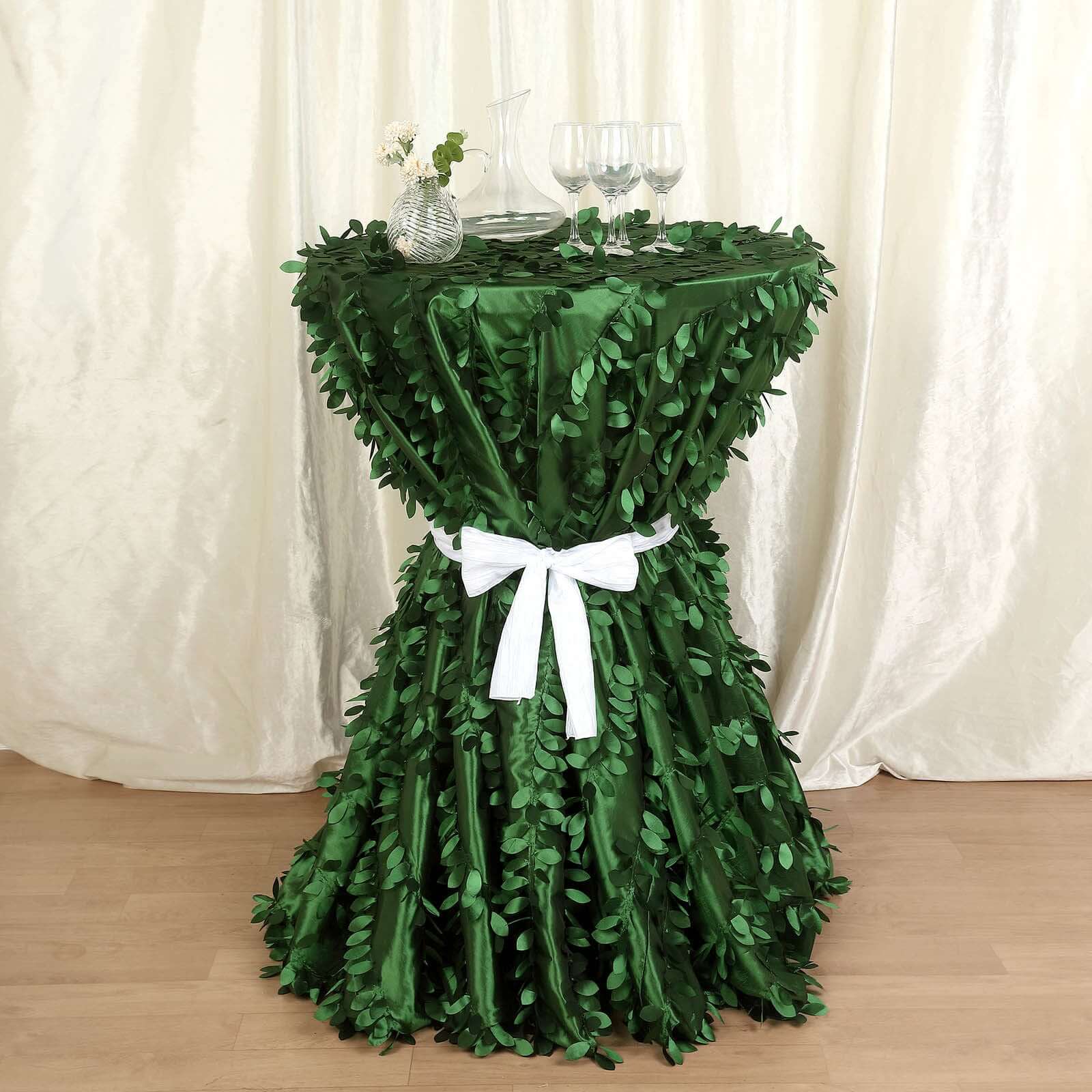 Taffeta 132 Round Tablecloth Green Leaf | 3D Leaf Petal Design Seamless Table Cover