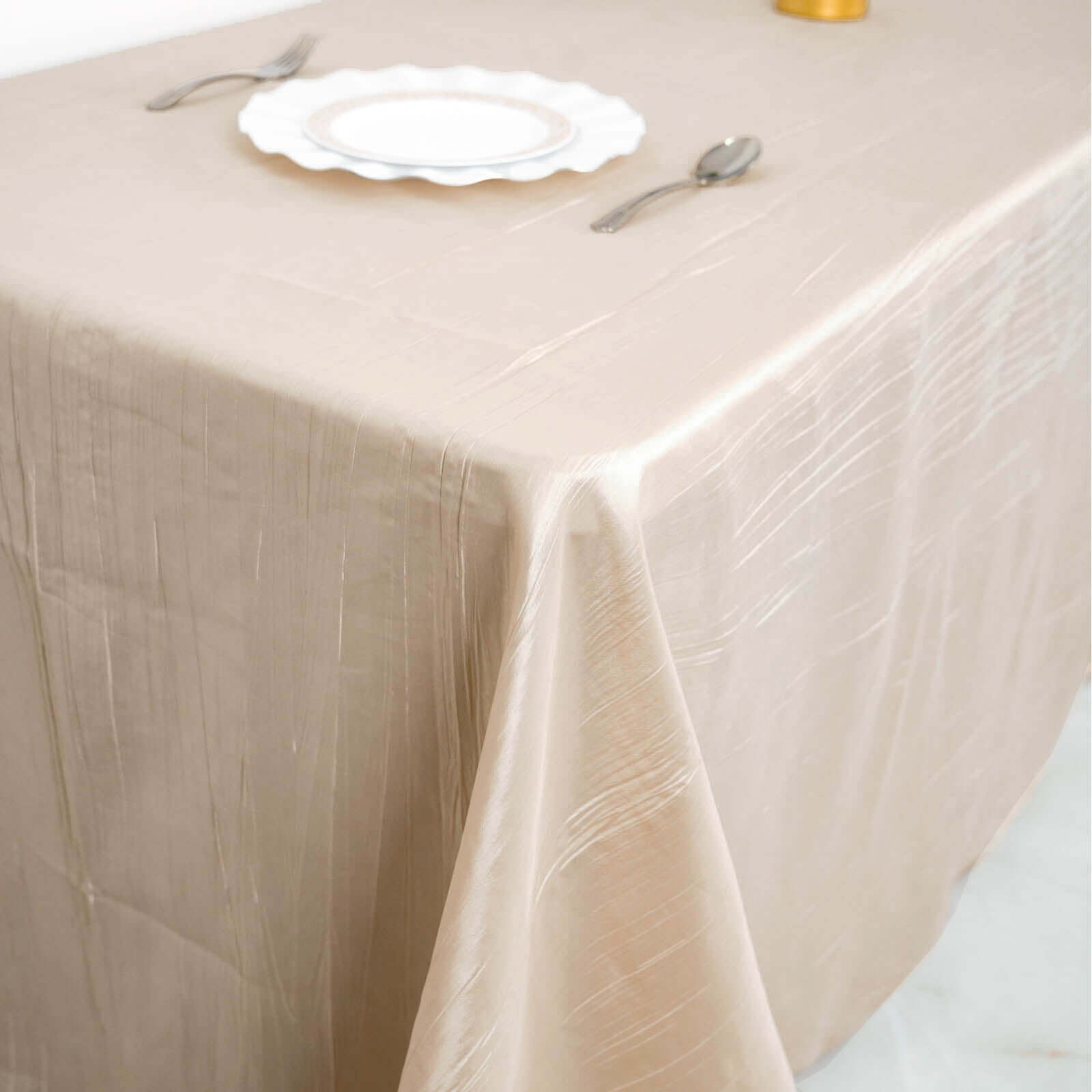 Taffeta 90x132 Rectangle Tablecloth Beige - Seamless Accordion Crinkle Table Cover