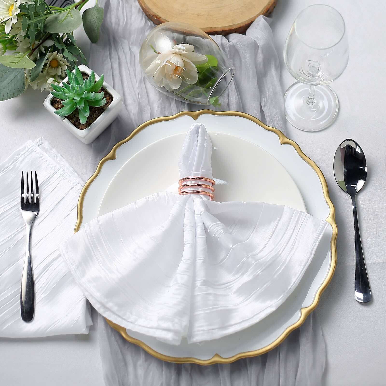 5 Pack Taffeta 20x20 Napkins White - Accordion Crinkle Style Dinner Napkins for Upscale Dining