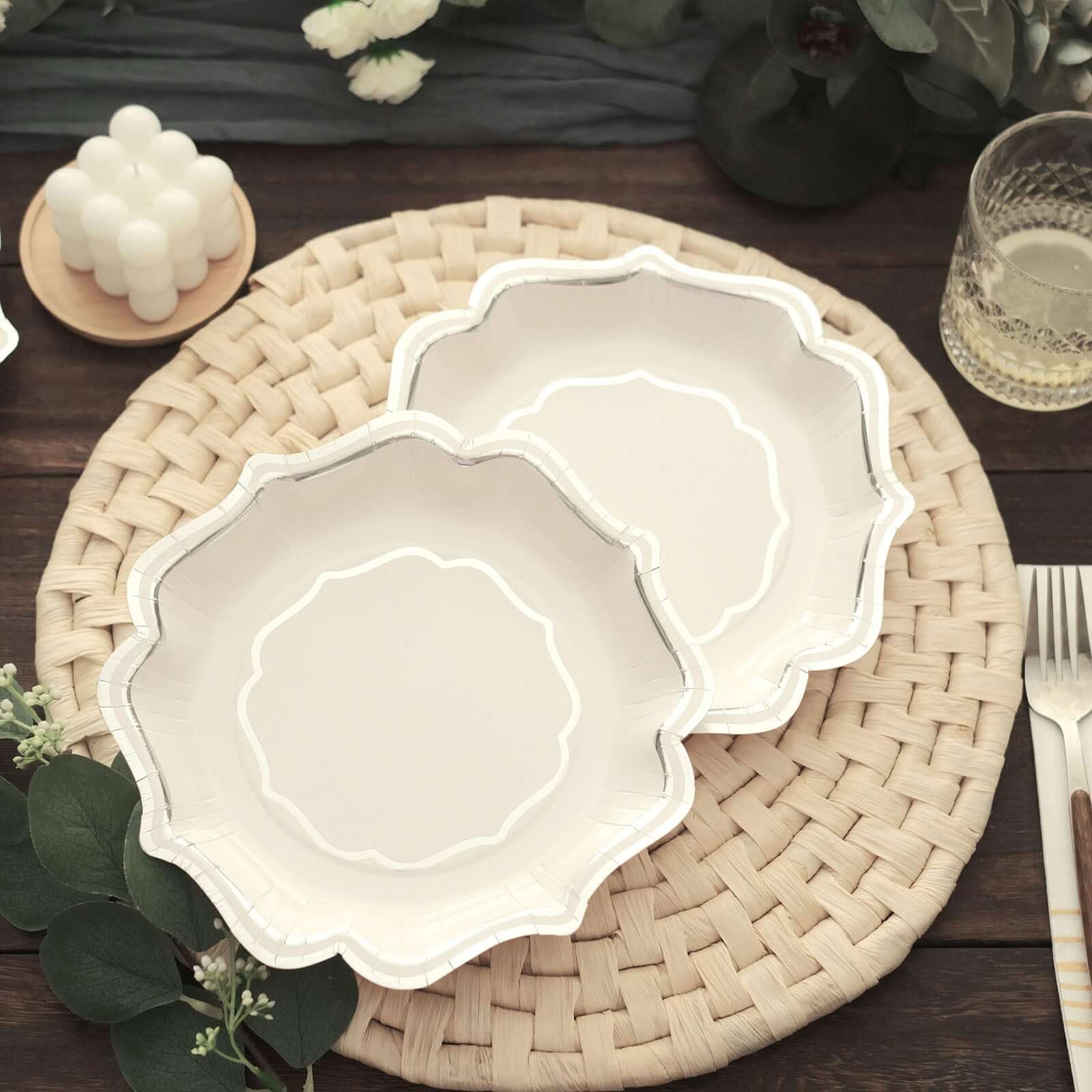 25-Pack Paper Dessert Plates in White with Silver Scallop Rim - Disposable 300GSM Appetizer Salad Plates 8