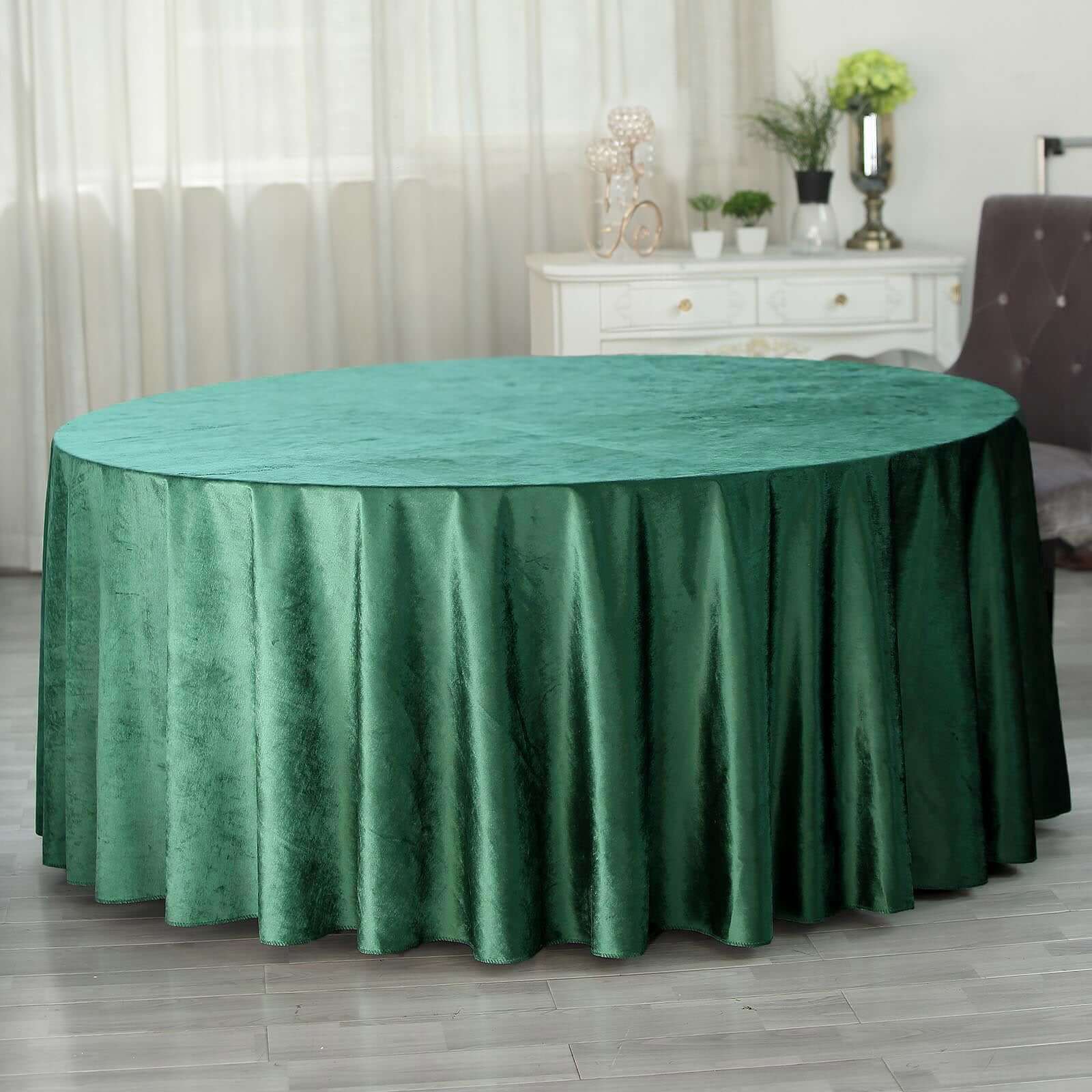 Premium Velvet 120 Round Tablecloth Hunter Emerald Green - Reusable Soft & Seamless Table Cover