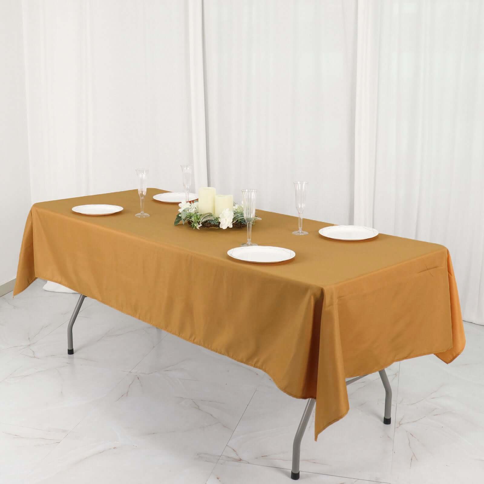 Polyester 54x96 Rectangle Tablecloth Gold - Wrinkle-Resistant & Easy-to-Care Table Cover for Weddings & Events