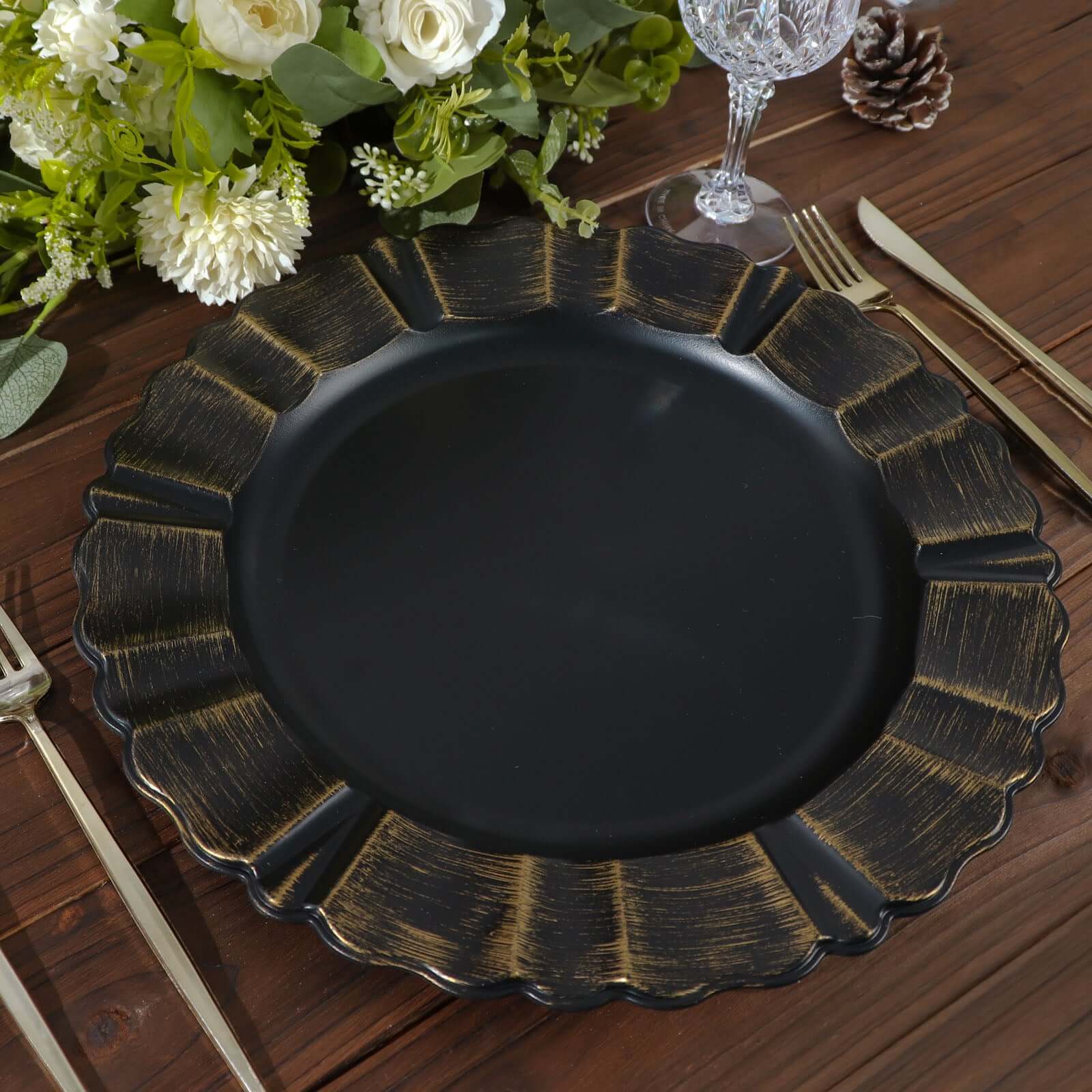 6-Pack Acrylic Plastic Round Charger Plates 13 in Matte Black with Gold Brushed Wavy Scalloped Rim, Decorative Dinner Party Charger Tableware