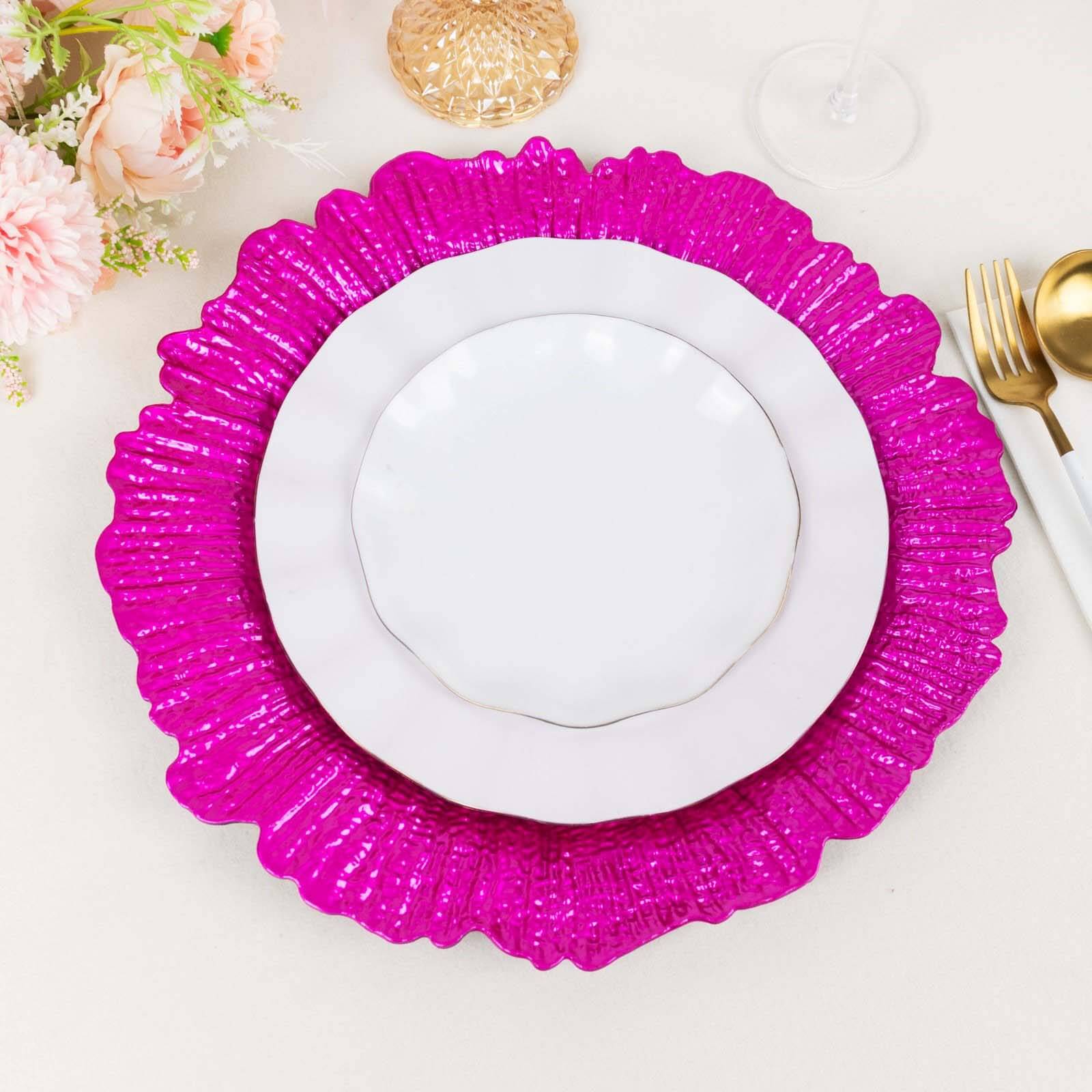 6-Pack Acrylic Plastic Round Charger Plates 13 in Fuchsia with Reef Design, Dinner Charger Tableware