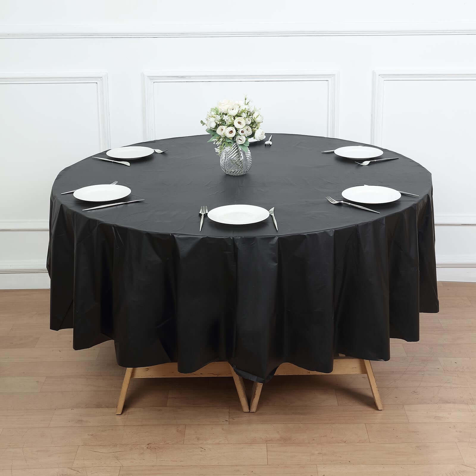 5-Pack Plastic Table Covers Black Round - Durable PVC Disposable Tablecloths for Events 84