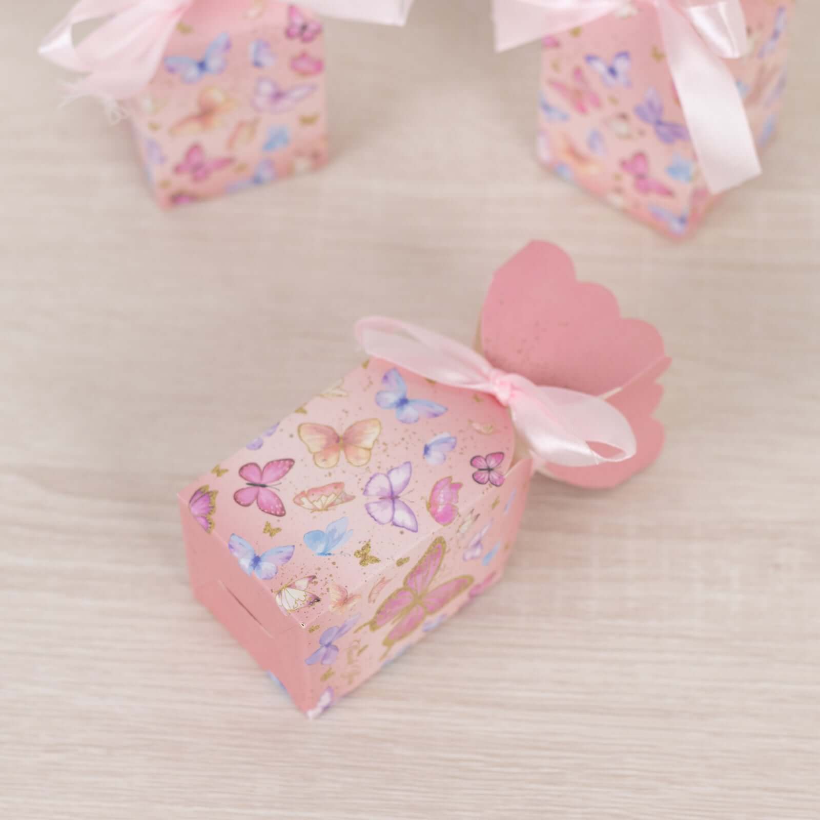 25 Pack Pink Floral Top Candy Gift Boxes With Butterfly Print, Cardstock Paper Party Favor Boxes With Satin Ribbons - 2x5