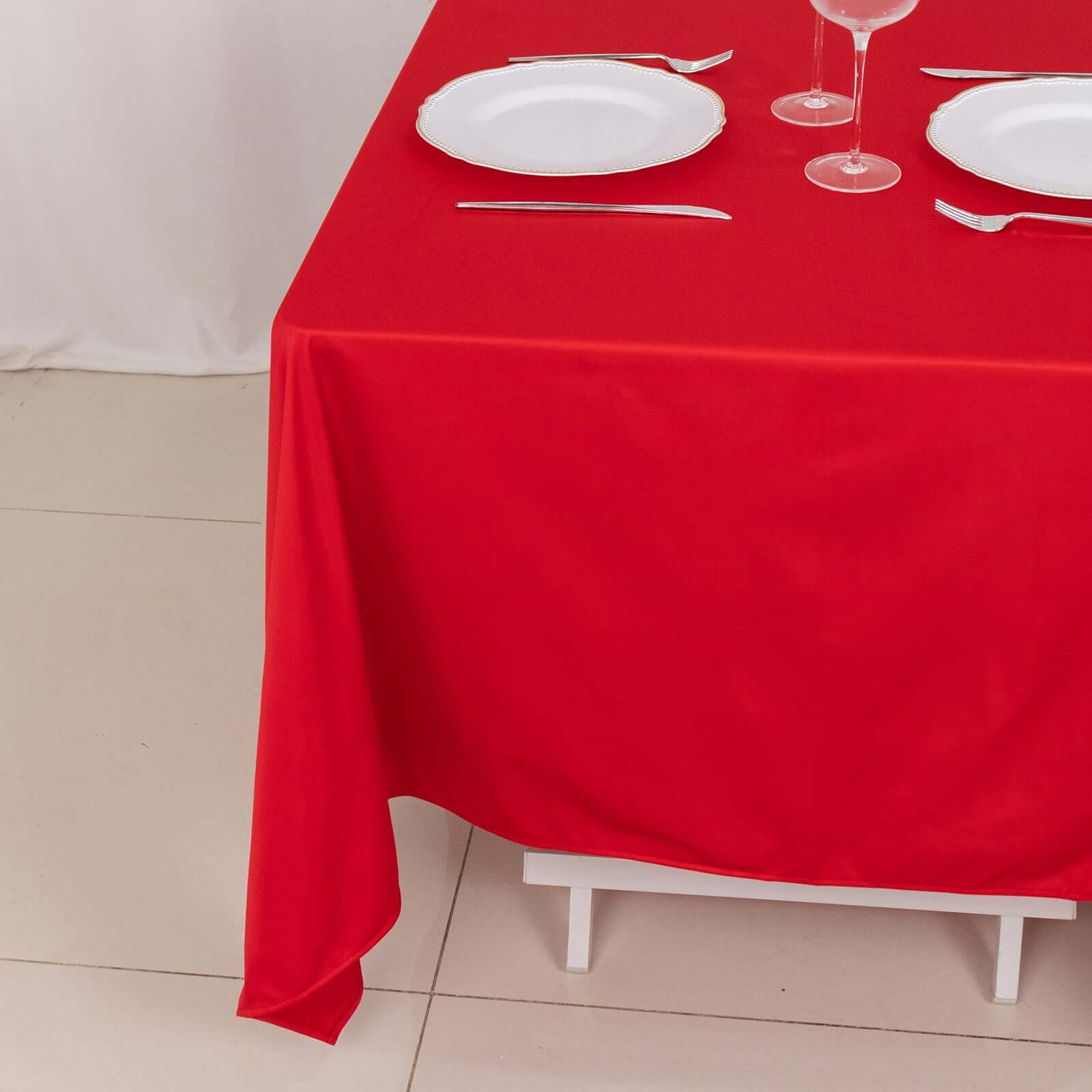 Premium Scuba Square 70x70 Tablecloth Red - Wrinkle Free & Stain Resistant Table Cover