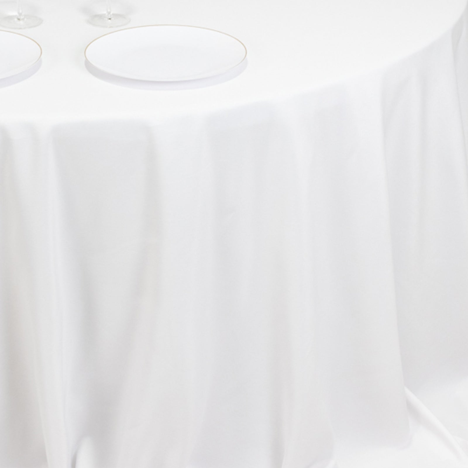 Fire Retardant Premium Polyester 132 Round Tablecloth White - Stylish High-Performance Table Cover for Large Gatherings