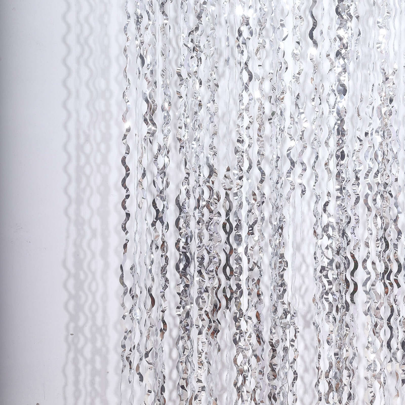 Metallic Silver Wavy Foil Fringe Party Backdrop, Curly Tinsel Streamer Photo Booth Curtain - 3ftx6ft