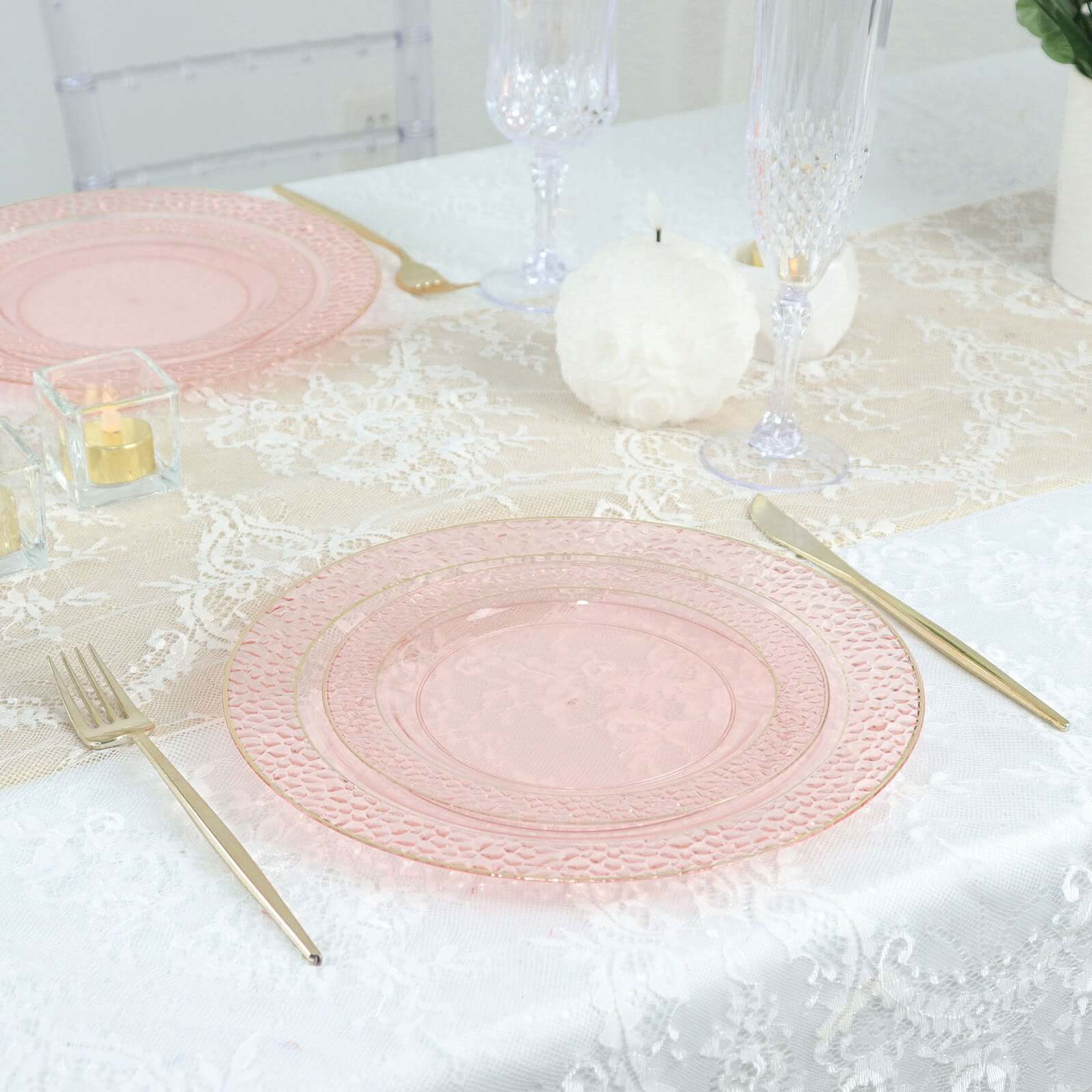 10-Pack Plastic 7.5 Round Appetizer Plates in Blush Hammered Design with Gold Rim - Disposable Salad Plates for Chic Banquets & Special Occasions