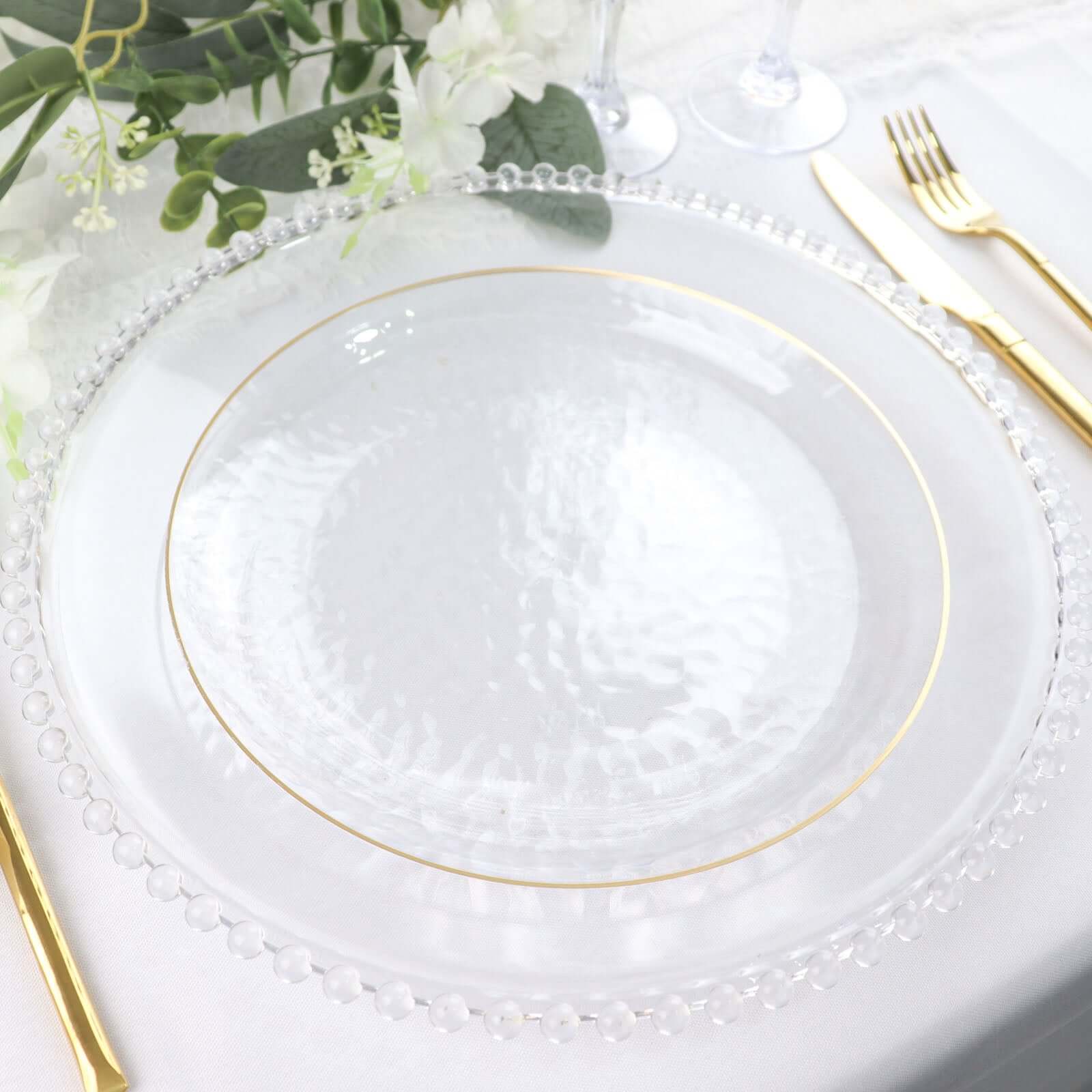 10-Pack Plastic 9 Round Dinner Plates in Clear Hammered Design with Gold Rim - Modern Disposable Party Plates for Events & Banquets