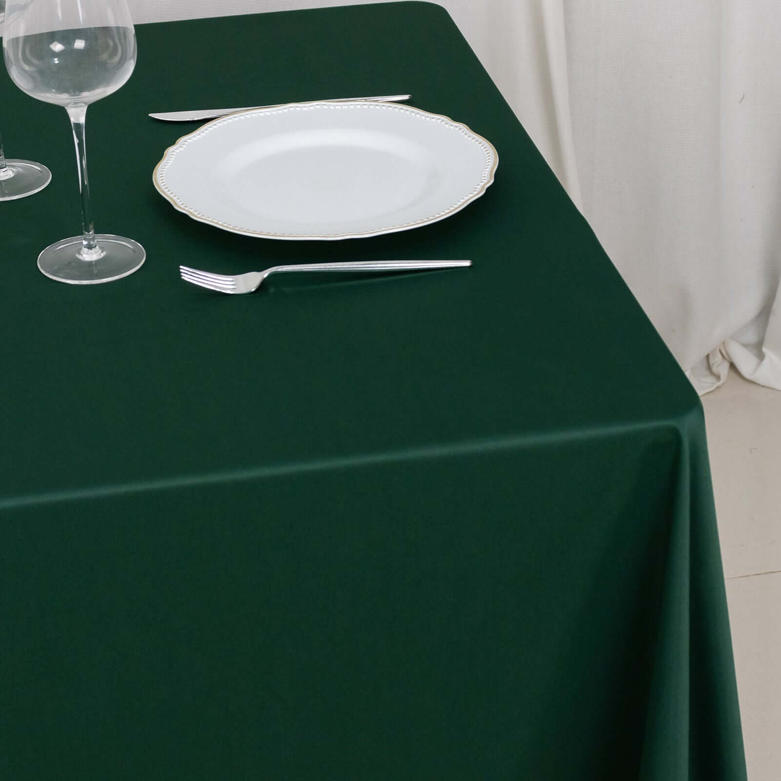 Premium Scuba Square 70x70 Tablecloth Hunter Emerald Green - Wrinkle Free & Stain Resistant Table Cover