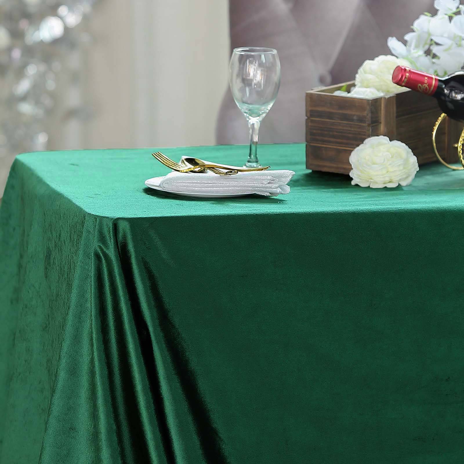 Premium Velvet 90x132 Rectangle Tablecloth Hunter Emerald Green - Reusable Soft & Seamless Table Cover