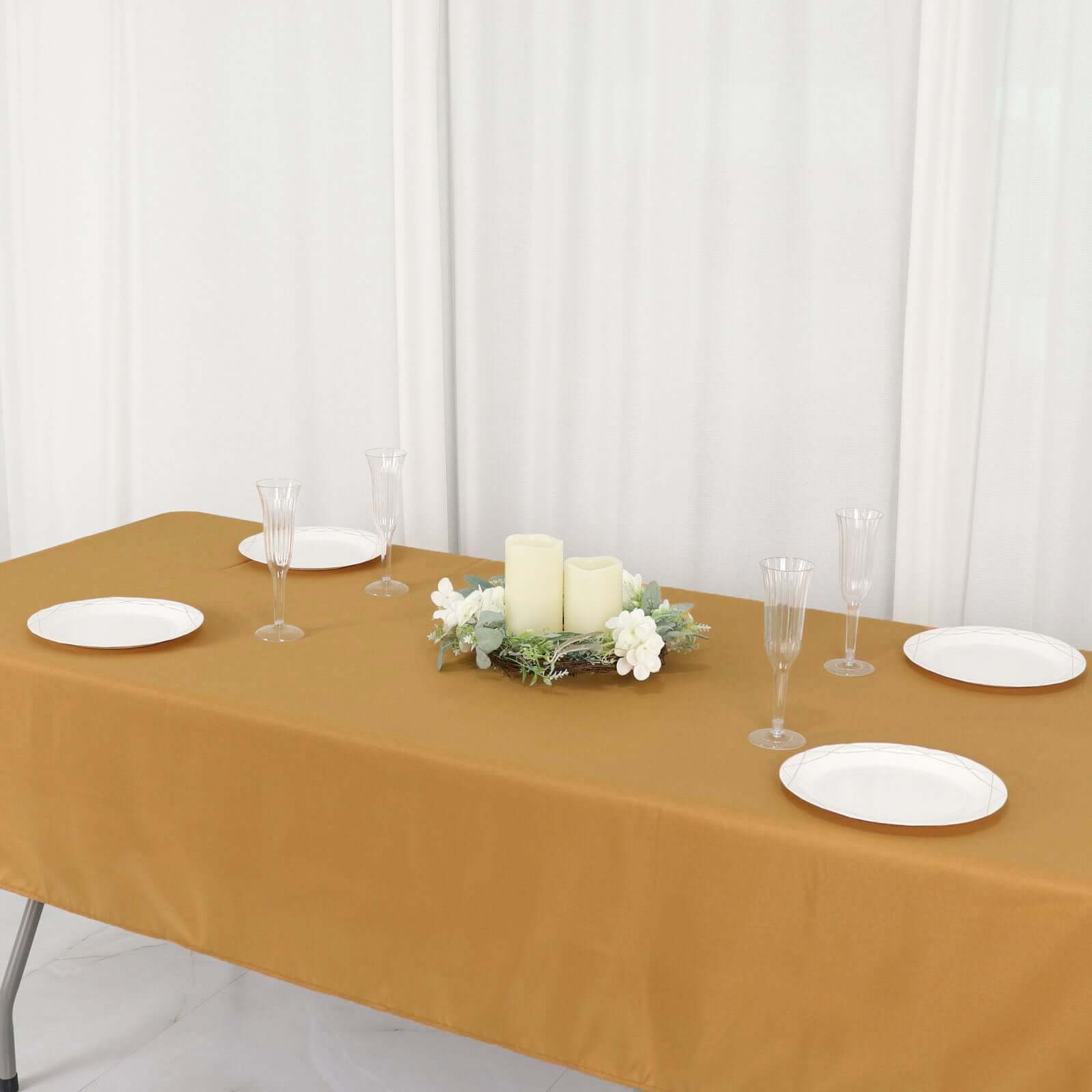 Polyester 54x96 Rectangle Tablecloth Gold - Wrinkle-Resistant & Easy-to-Care Table Cover for Weddings & Events