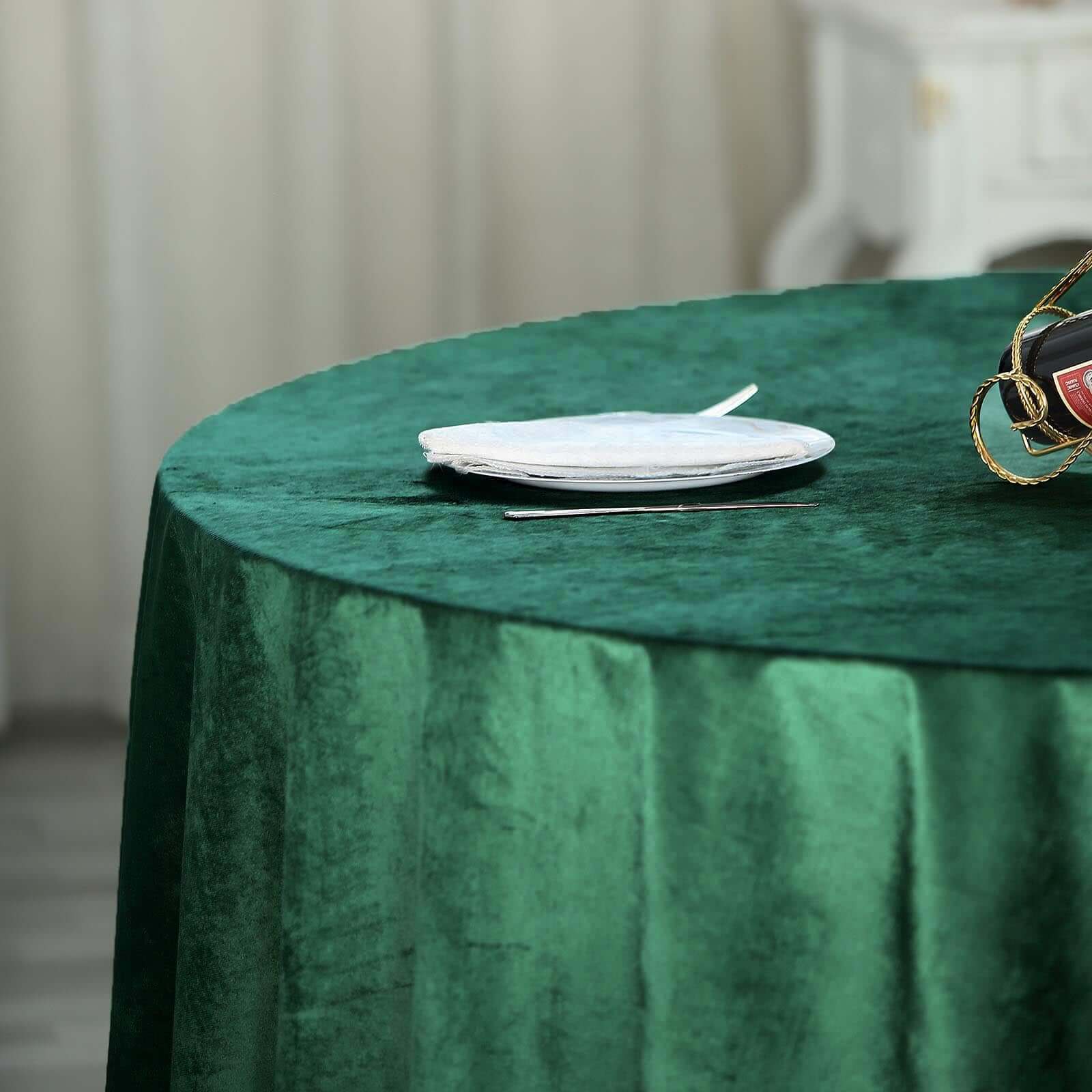 Premium Velvet 120 Round Tablecloth Hunter Emerald Green - Reusable Soft & Seamless Table Cover