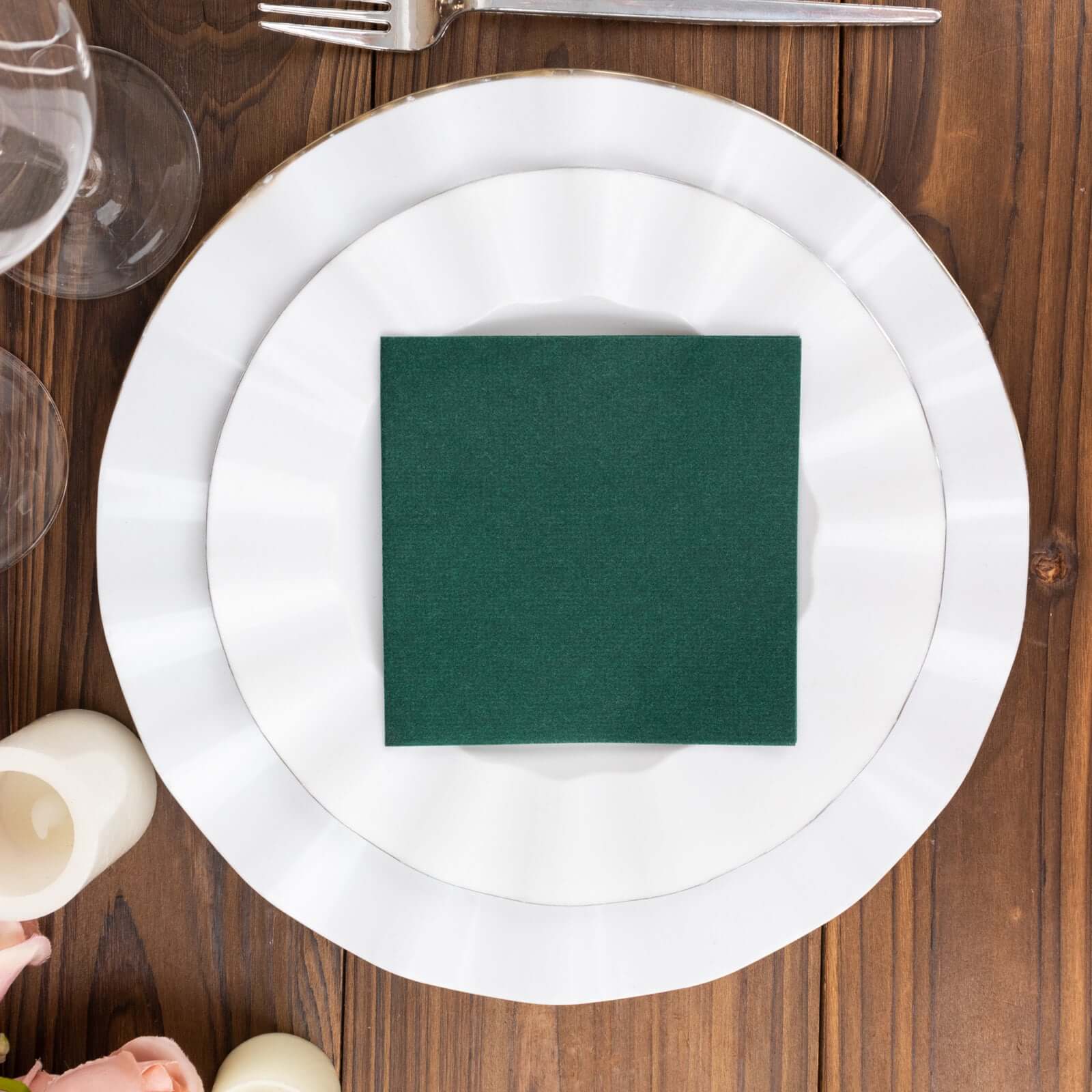 20-Pack Paper Linen-Like Cocktail Napkins Hunter Emerald Green - Disposable 5x5 Airlaid Soft Napkins