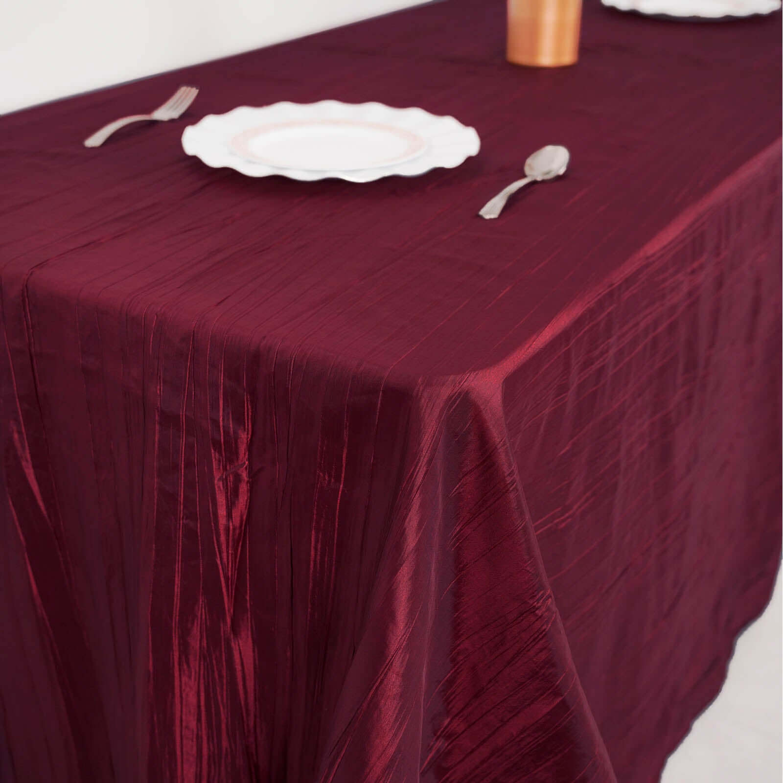 Taffeta 90x132 Rectangle Tablecloth Burgundy - Seamless Accordion Crinkle Table Cover