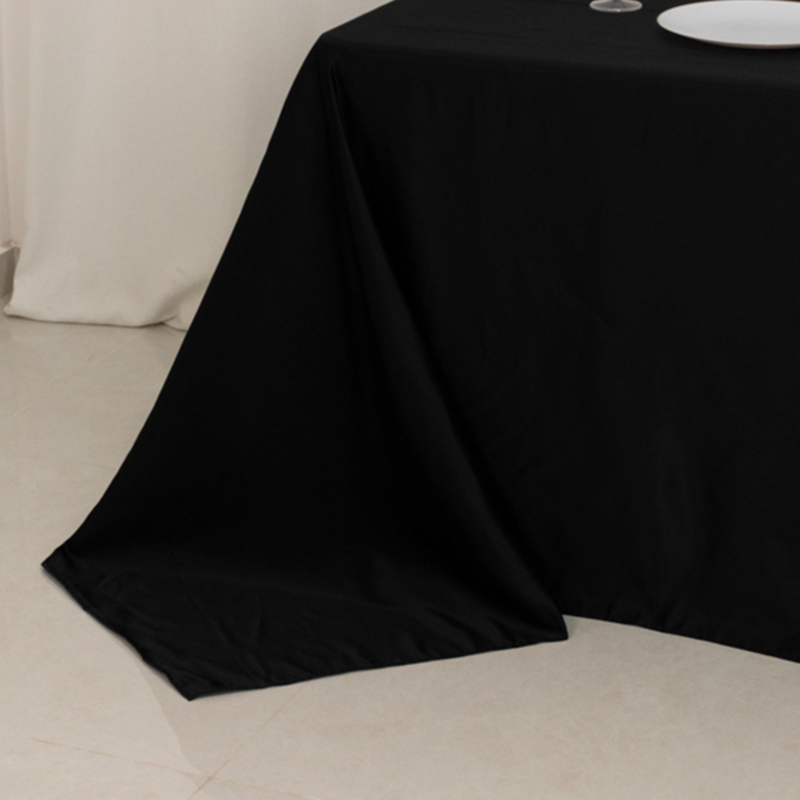 Lamour Satin 90x156 Rectangle Tablecloth Black - Luxurious, Soft Seamless Table Cover for Stylish Settings