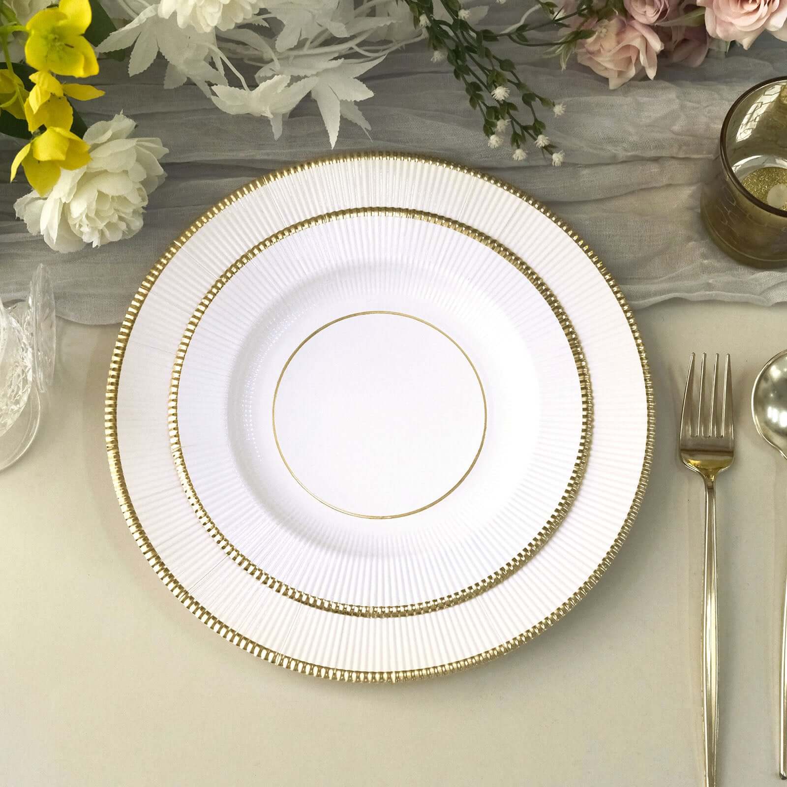 25-Pack Paper 8 Round Dessert Plates in White Sunray Design with Gold Rim - Disposable Heavy Duty 350GSM Appetizer Salad Plates for Banquets & Celebrations