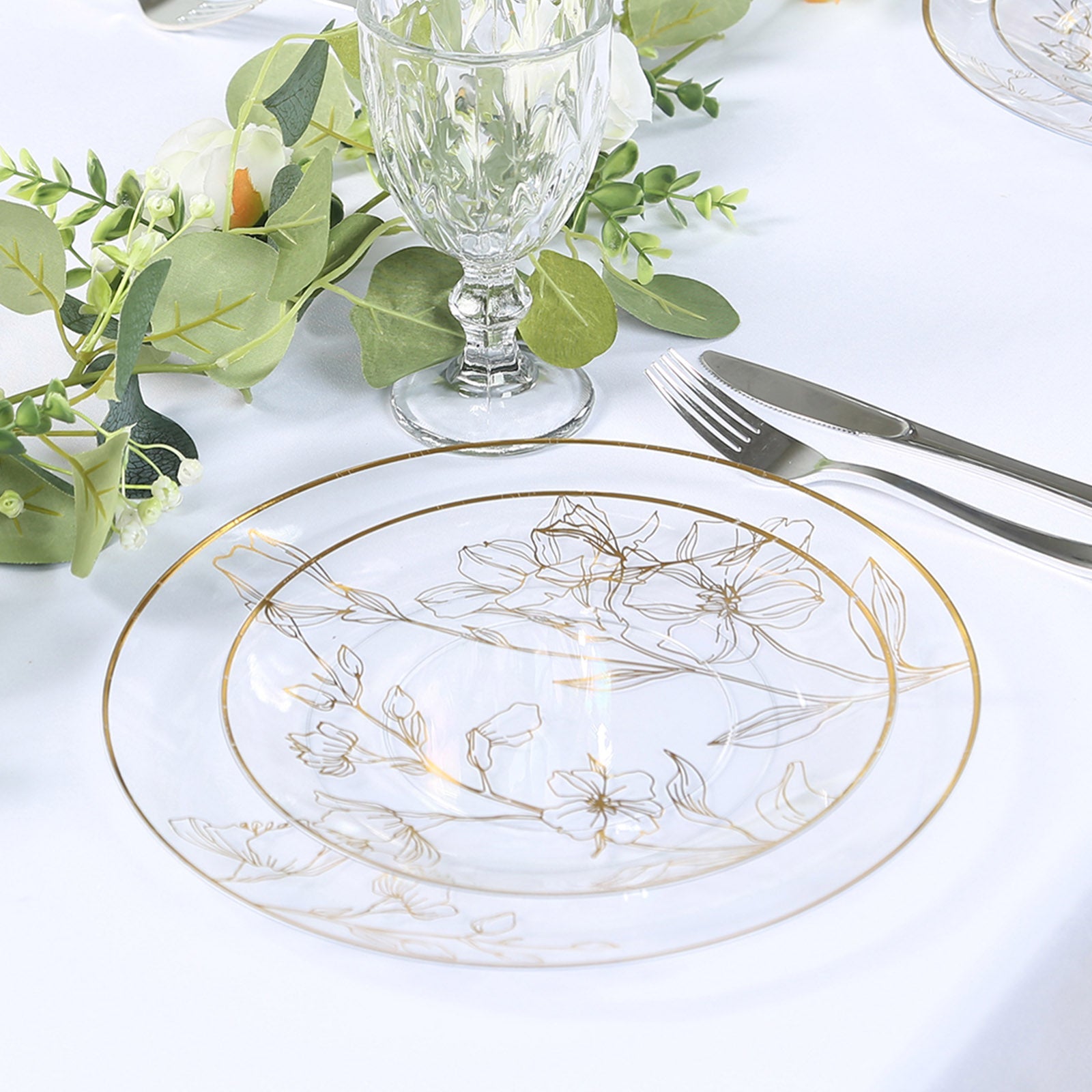 Set of 20 Plastic Round Dinner and Dessert Plates in Clear with Metallic Gold Floral Design - Stylish Disposable Dinnerware 8, 10