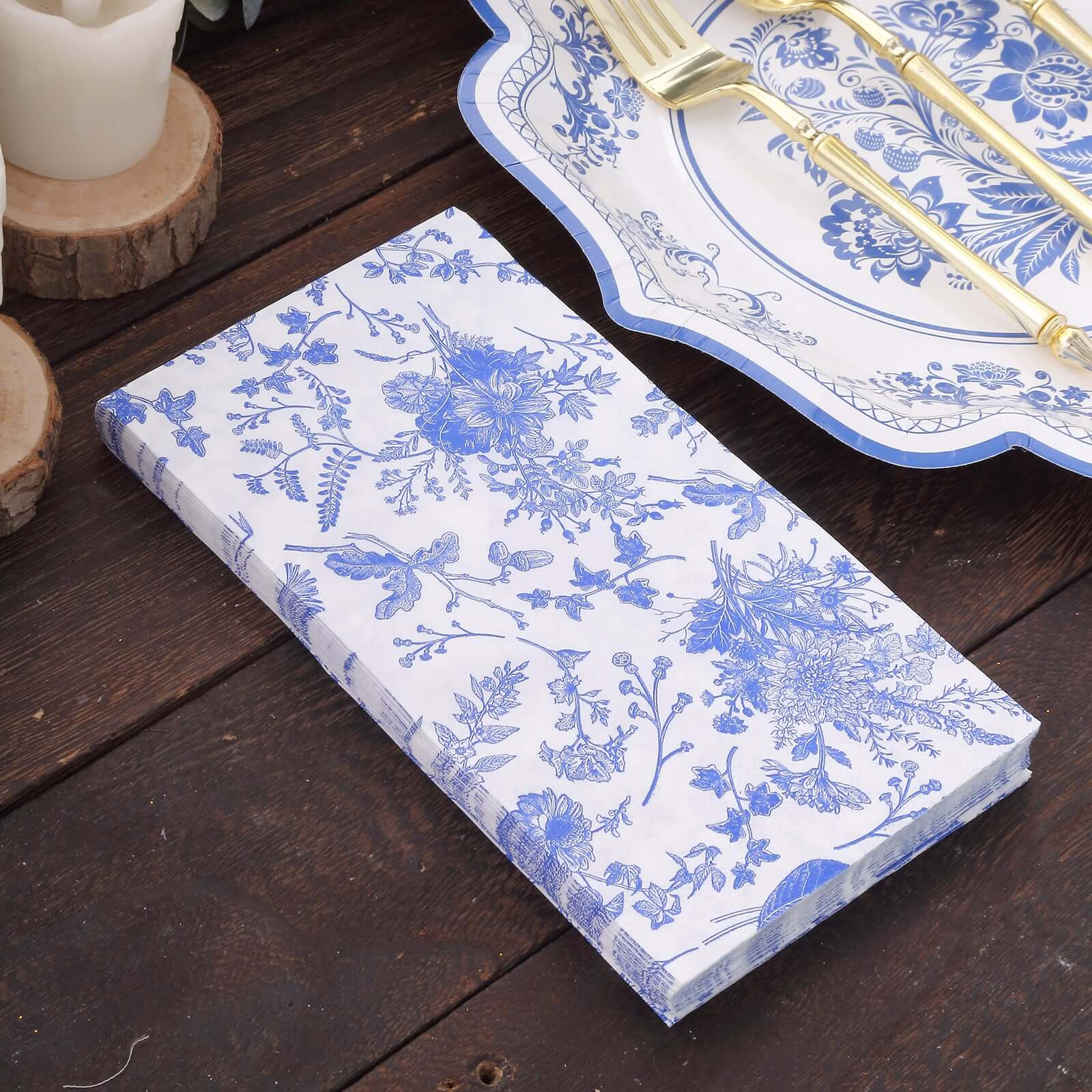 20-Pack Paper Dinner Napkins White/Blue with French Toile Pattern 2 Ply - Stylish Disposable Napkins for Parties