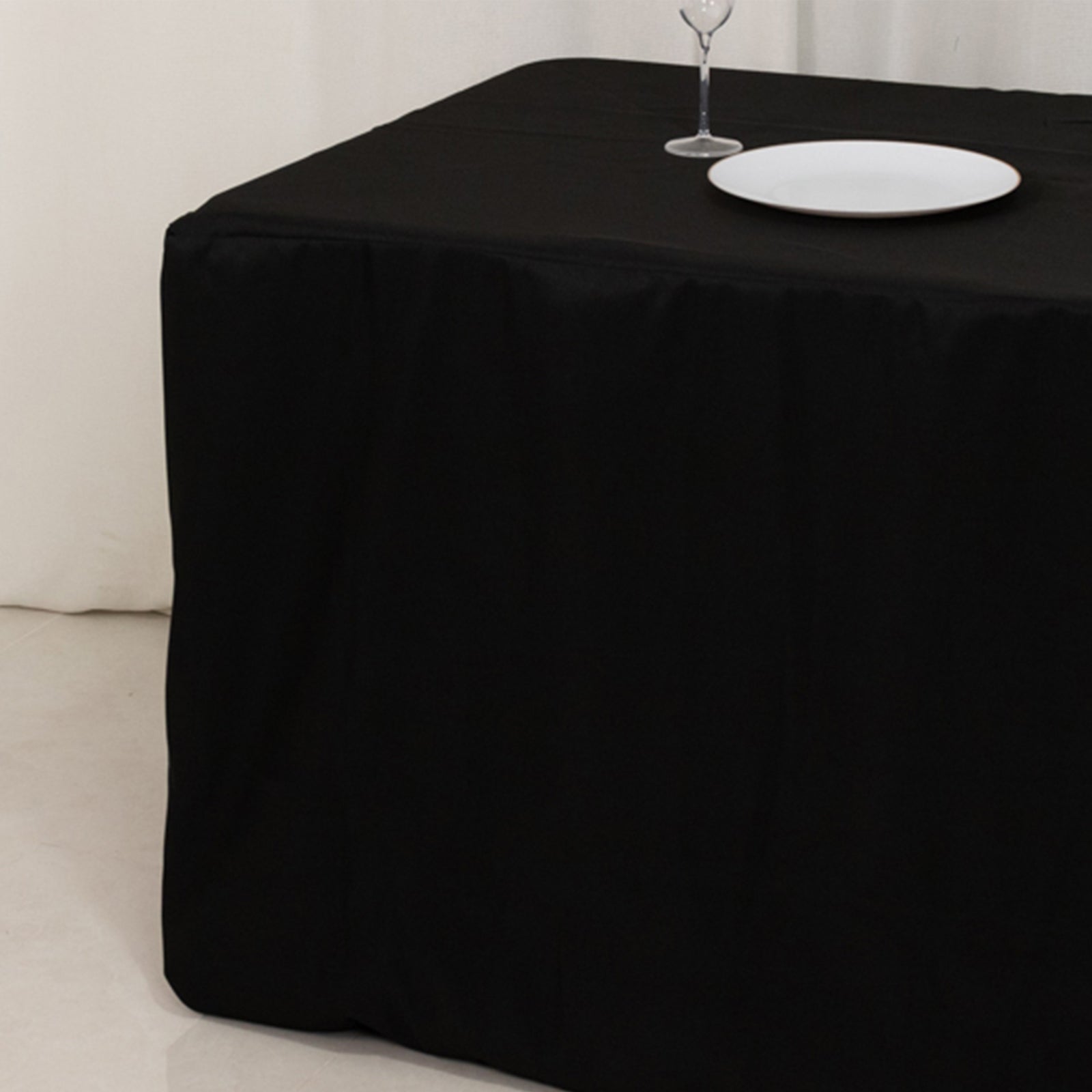 Fire Retardant Premium Polyester 8ft Rectangular Tablecloth Black Fitted High-Performance Table Cover