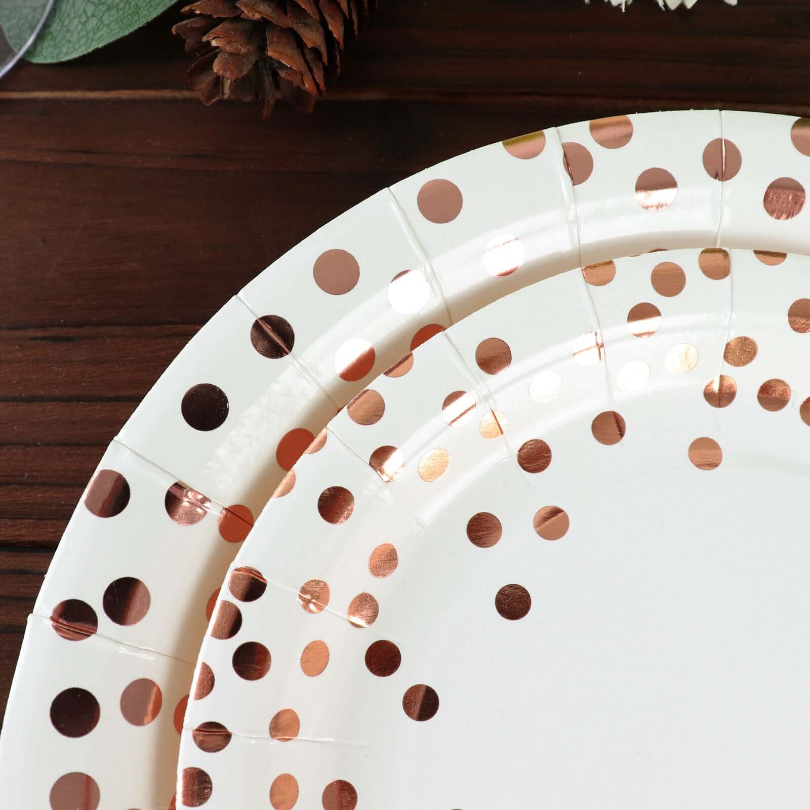 25-Pack Paper Round Dinner Plates 9 White with Metallic Rose Gold Polka Dots - Disposable 300GSM Party Plates for Banquets & Celebrations