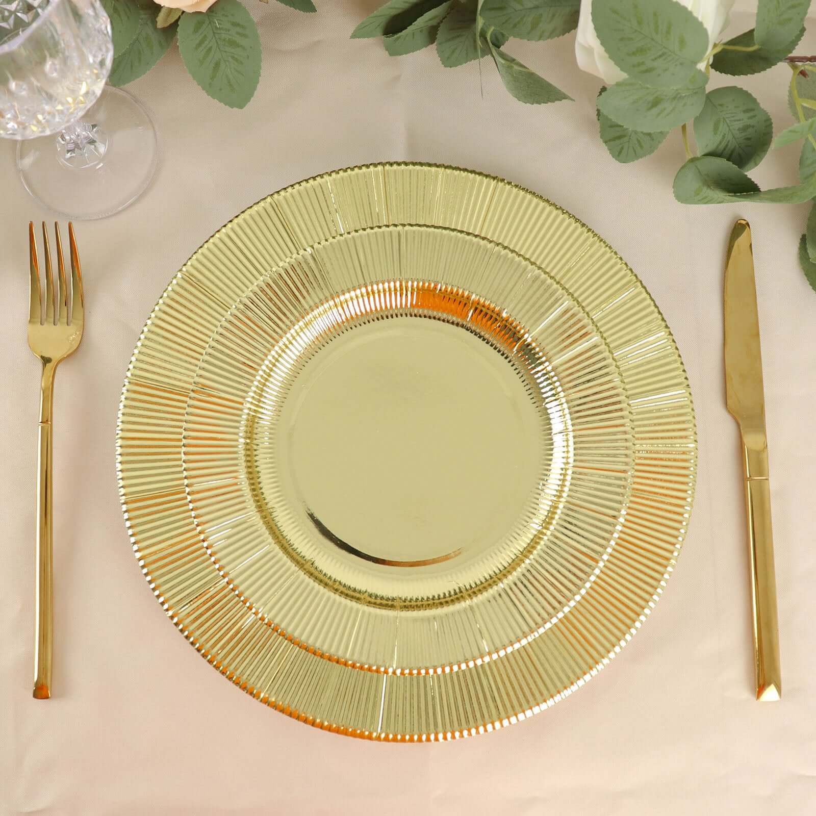 25-Pack Paper 10 Round Dinner Plates in Metallic Gold Sunray Design - Disposable Heavy Duty 350GSM Party Plates