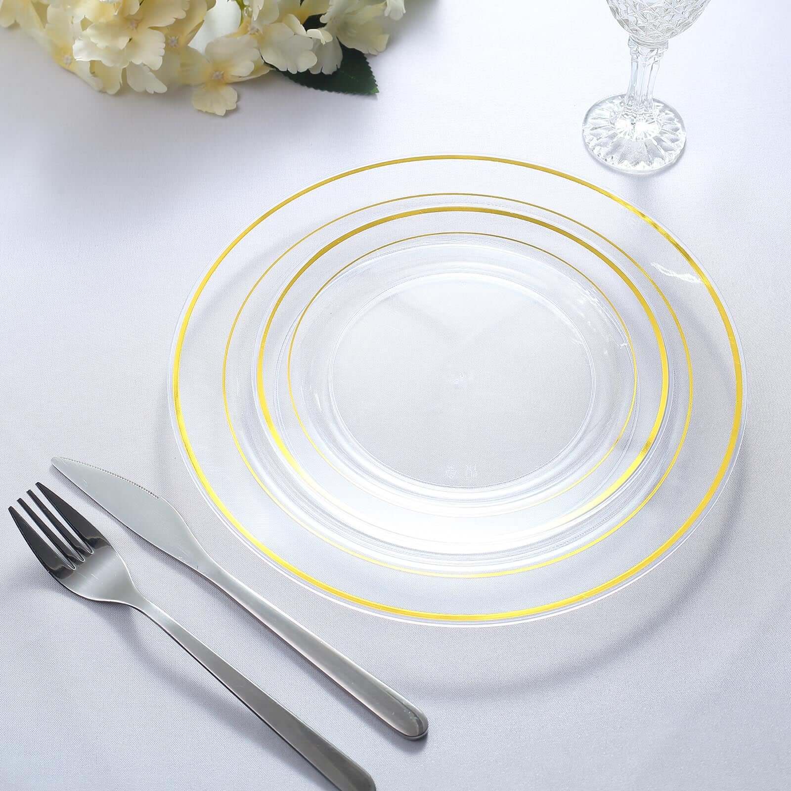 10-Pack Plastic Dessert Plates Clear with Très Chic Gold Rim - Disposable Plates for Parties 8