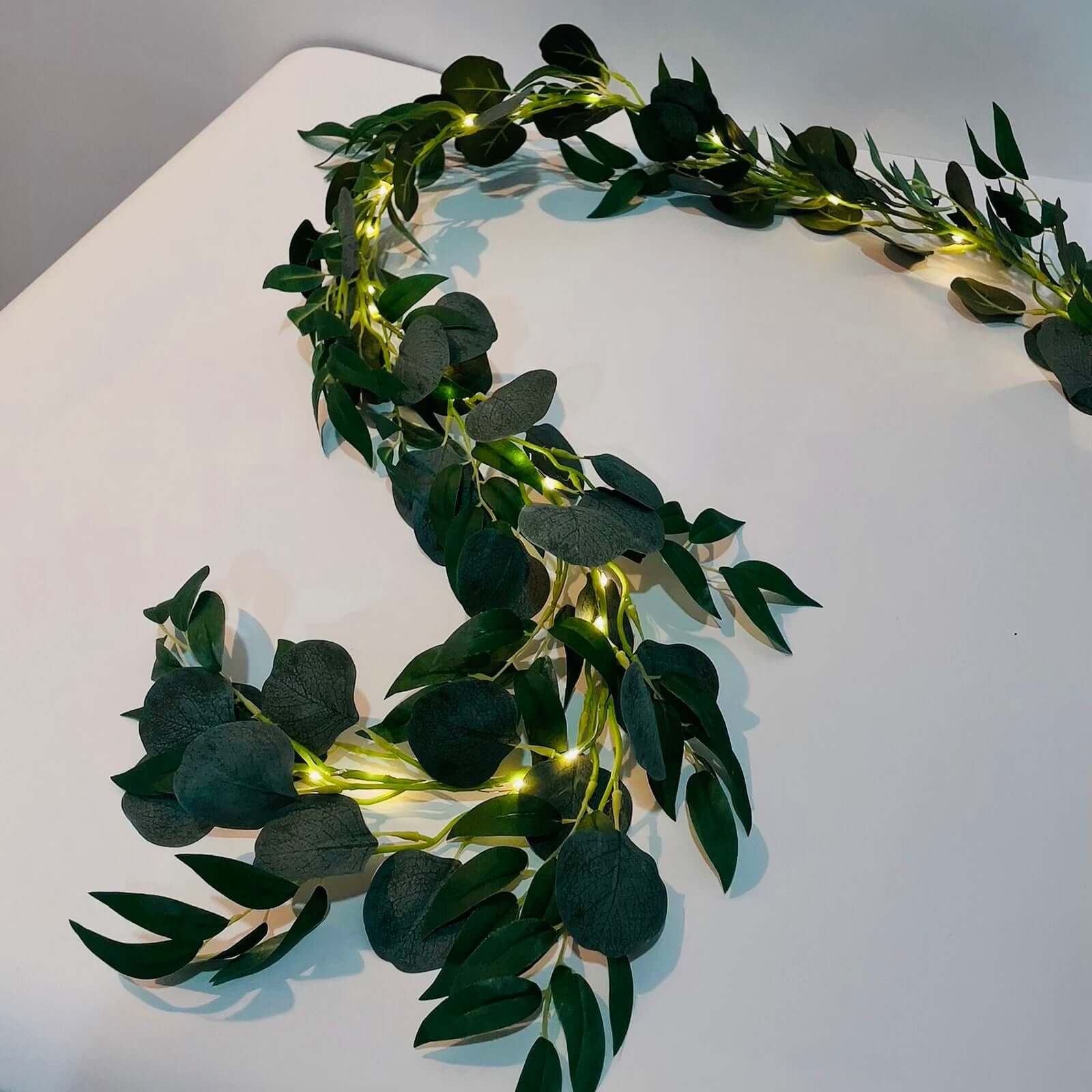 20 LED Garland Fairy String Lights Eucalyptus Leaf Design Willow Green Warm White - Battery Operated Hanging Accent 6ft