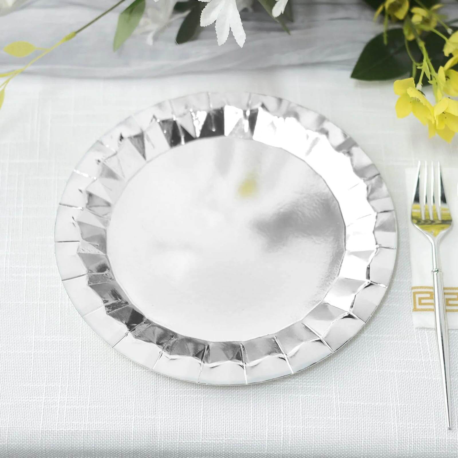 25-Pack Paper 9 Round Dinner Plates in Metallic Silver with Geometric Prism Rim - Disposable 400GSM Party Plates