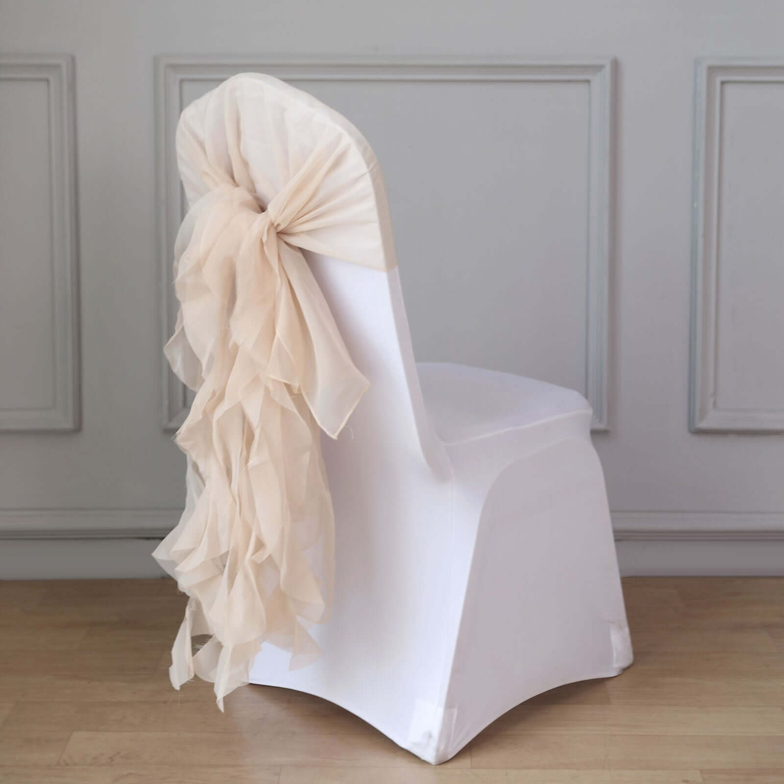 1 Set Chiffon Hoods Chair Sashes with Willow Ruffles Design Nude - Stylish Chair Bow Decor