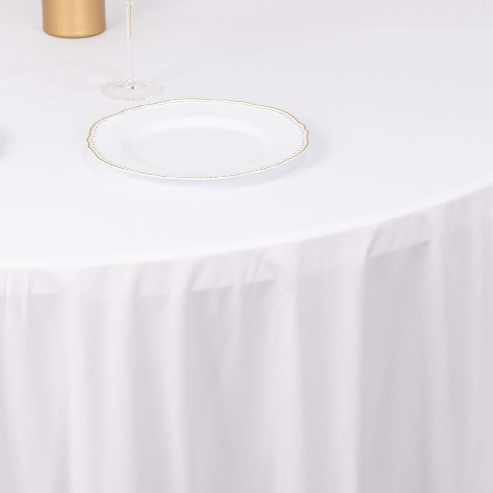 Premium Scuba Round 120 Tablecloth White - Wrinkle Free & Stain Resistant Seamless Table Cover for Weddings & Events