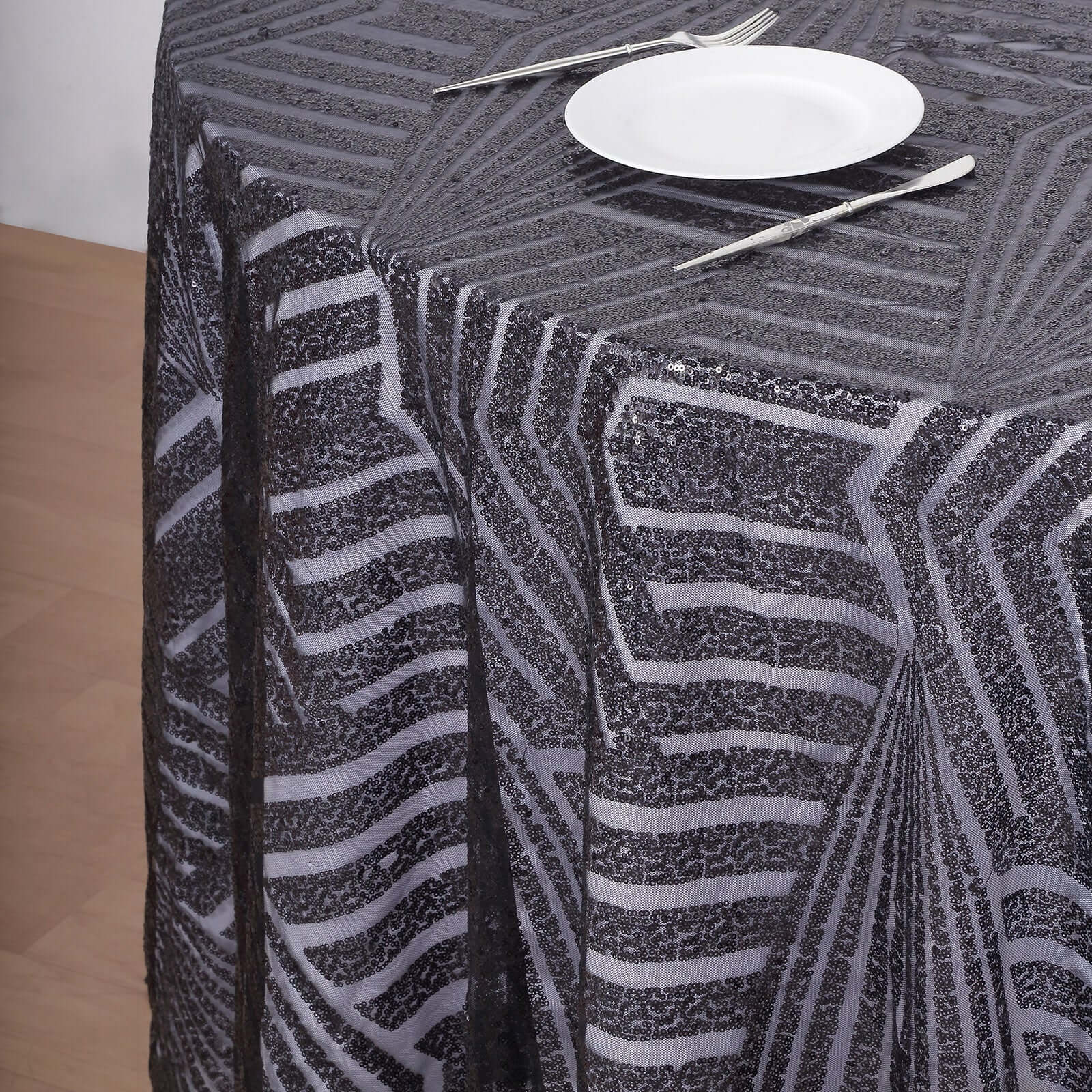 Sequin 120 Round Tablecloth Black - Seamless Diamond Glitz Table Cover