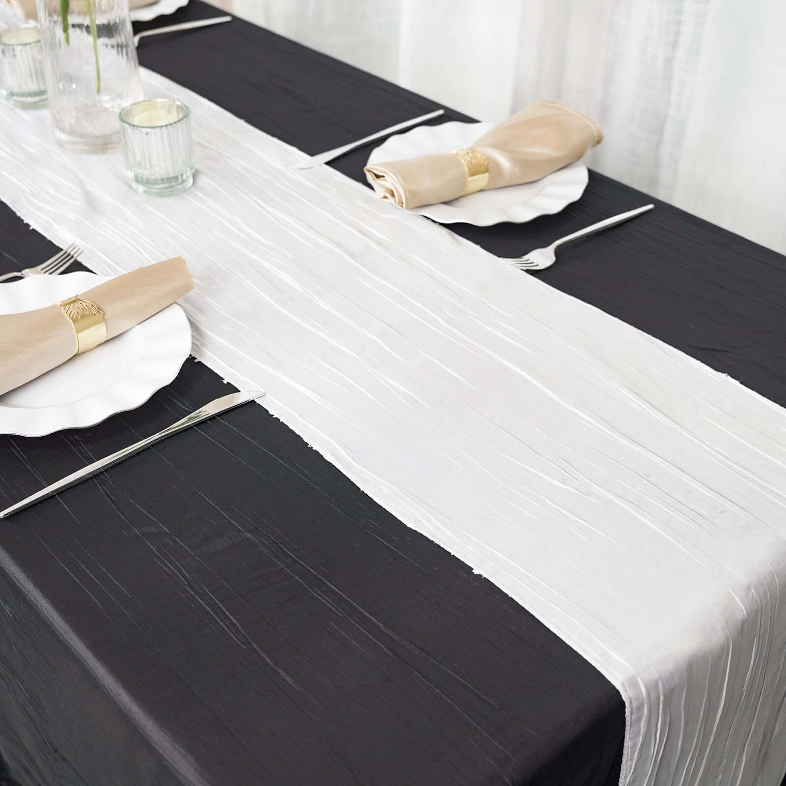 Taffeta 12x108 Table Runner White - Accordion Crinkle Design for Modern Gatherings