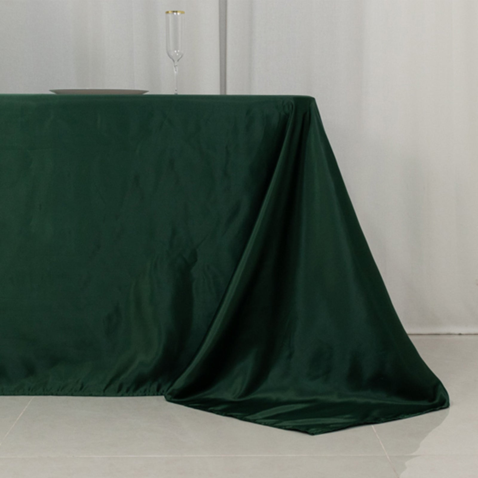 Lamour Satin 90x156 Rectangle Tablecloth Hunter Emerald - Luxurious, Soft Seamless Table Cover