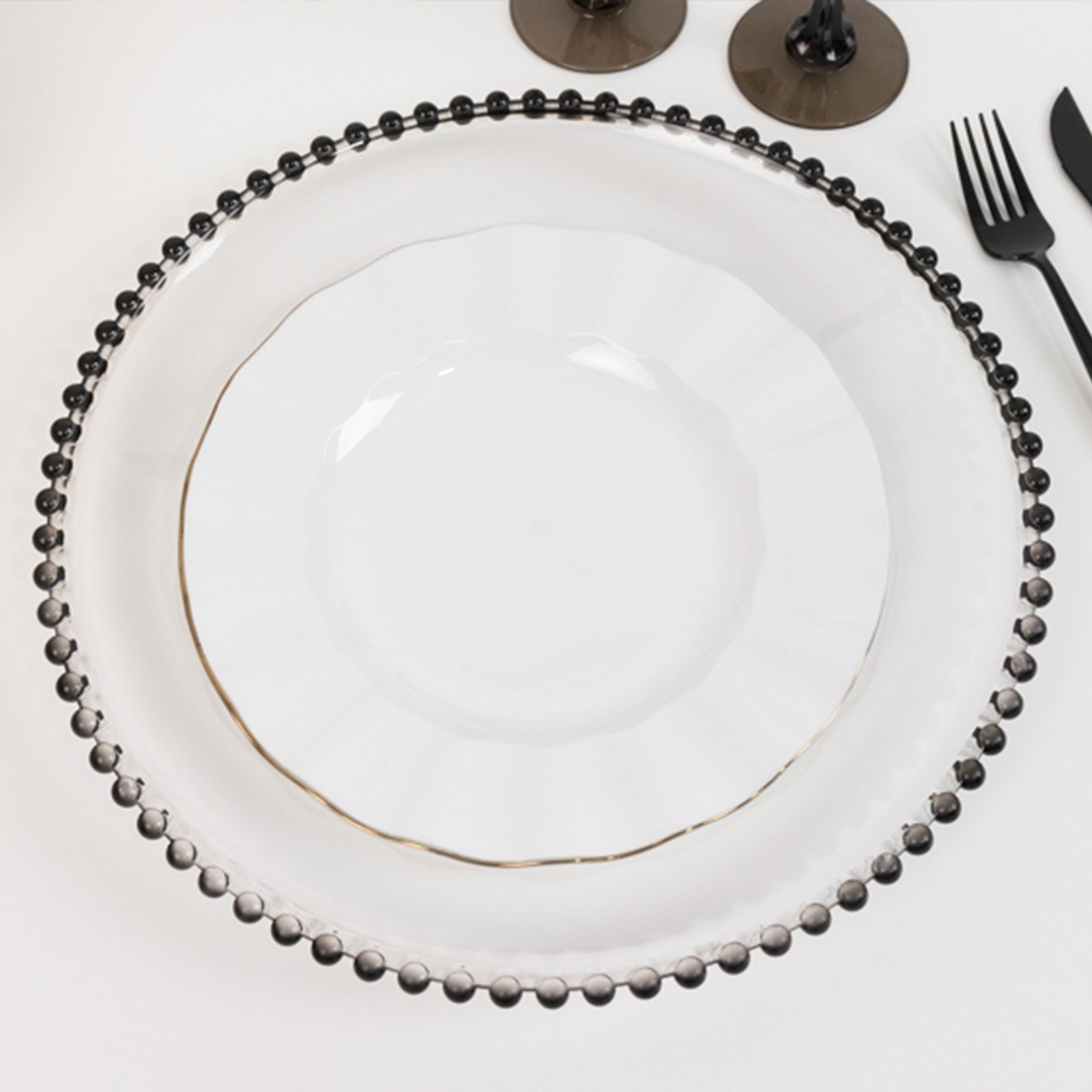 6-Pack Acrylic Round Charger Plates 13 in Clear with Black Beaded Rim, Decorative Dinner Party Charger Tableware