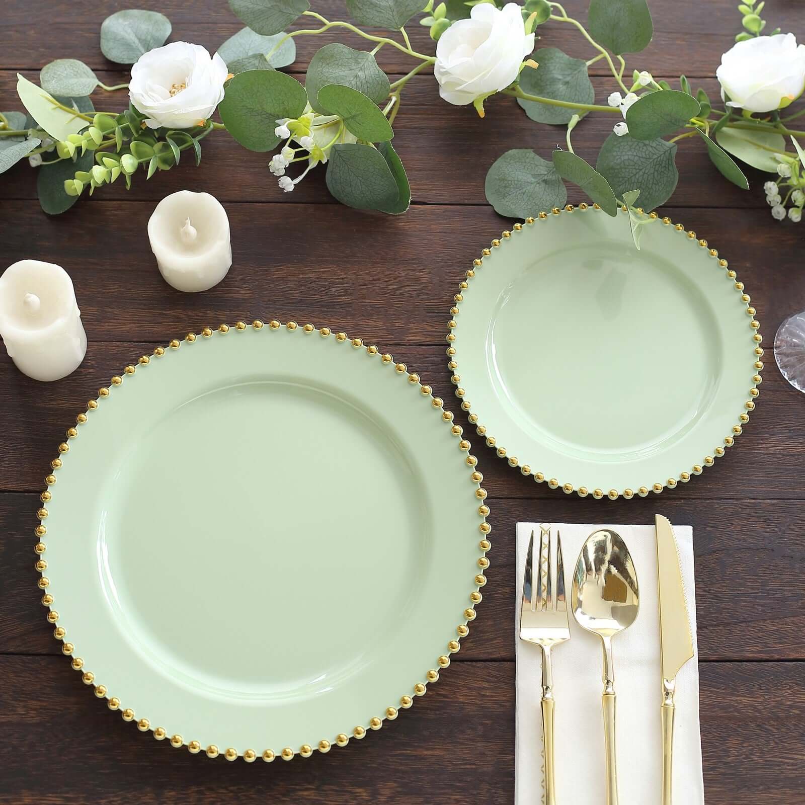 10-Pack Plastic 10 Round Dinner Plates in Sage Green with Gold Beaded Rim - Disposable Party Plates