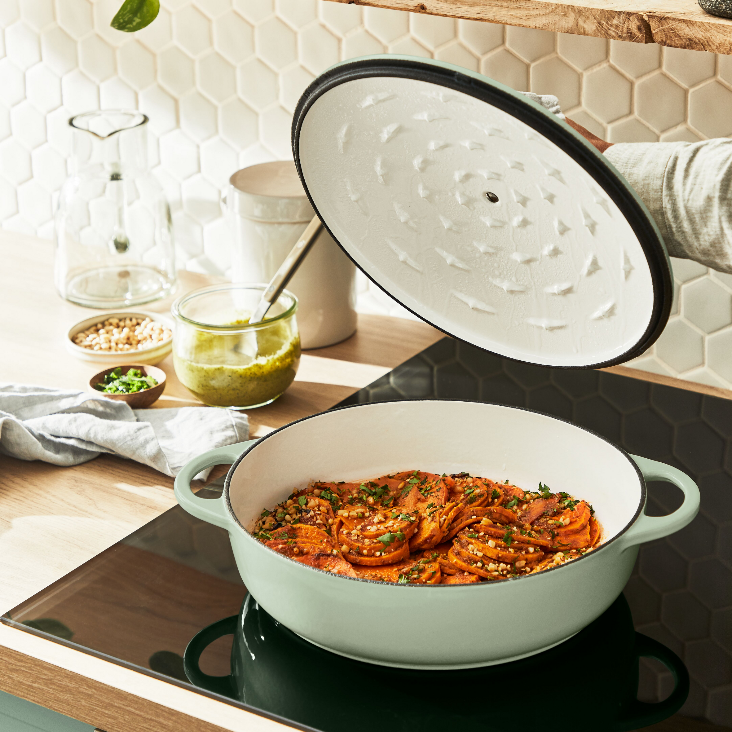 Tefal LOV Induction Cast Iron Green Lichen Shallowpot 28cm/3.8L + Lid
