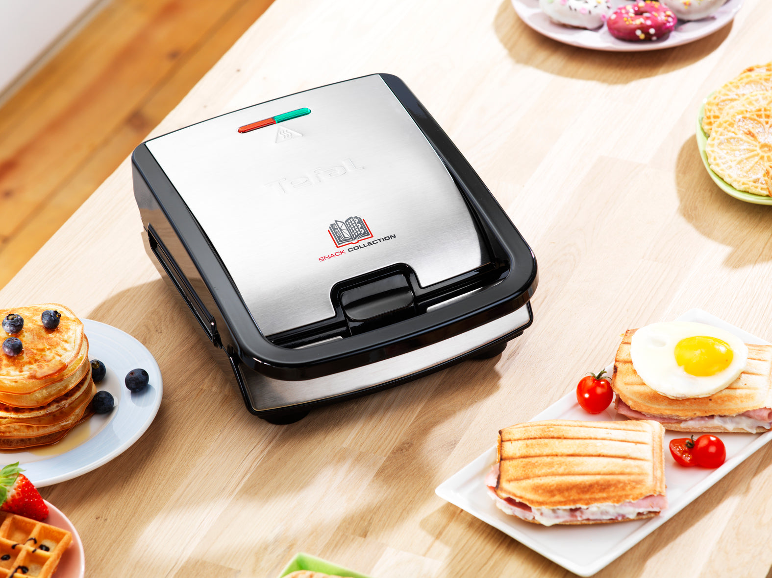 Tefal Snack Collection SW852 Sandwich and Waffle Maker