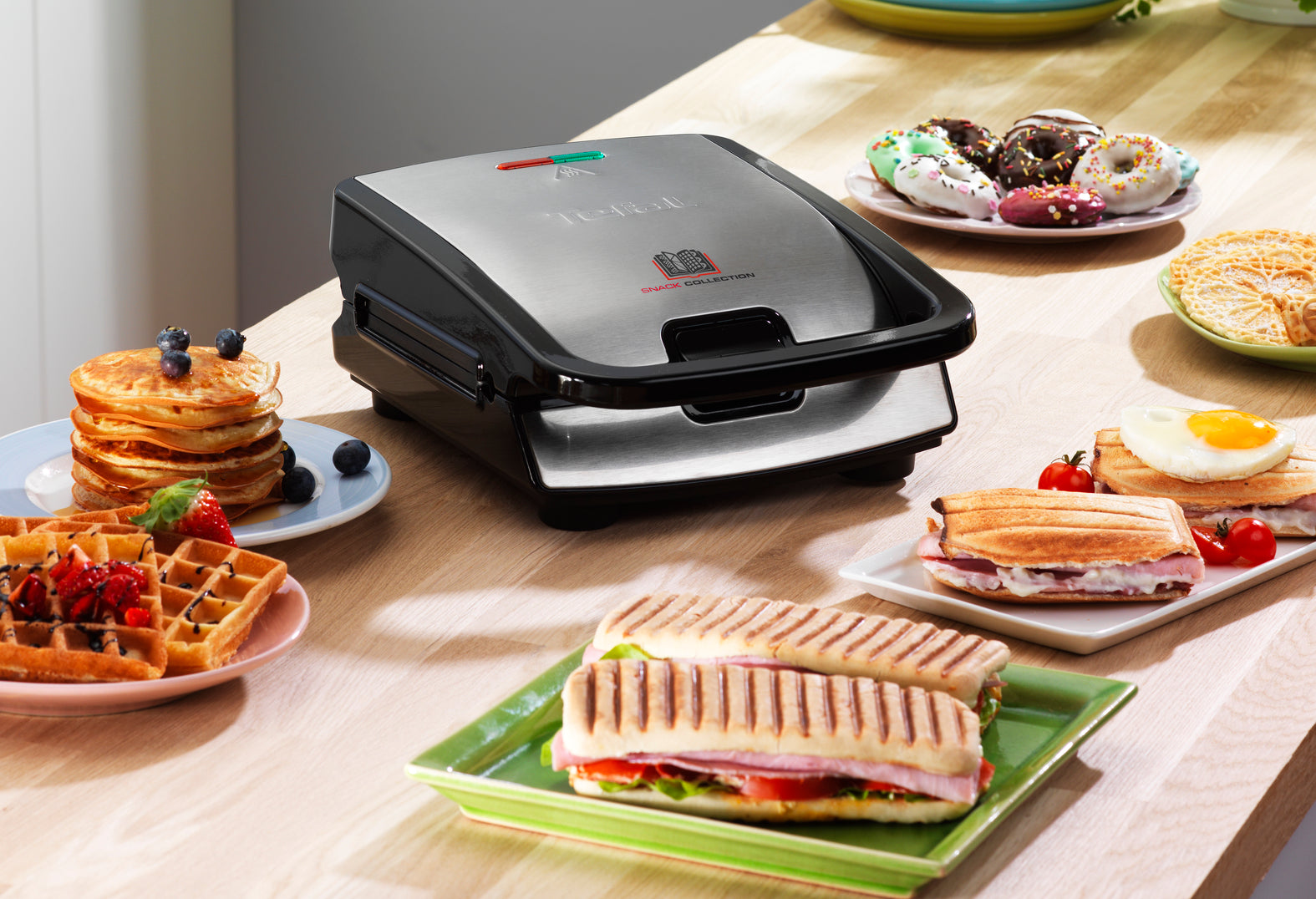 Tefal Snack Collection SW852 Sandwich and Waffle Maker