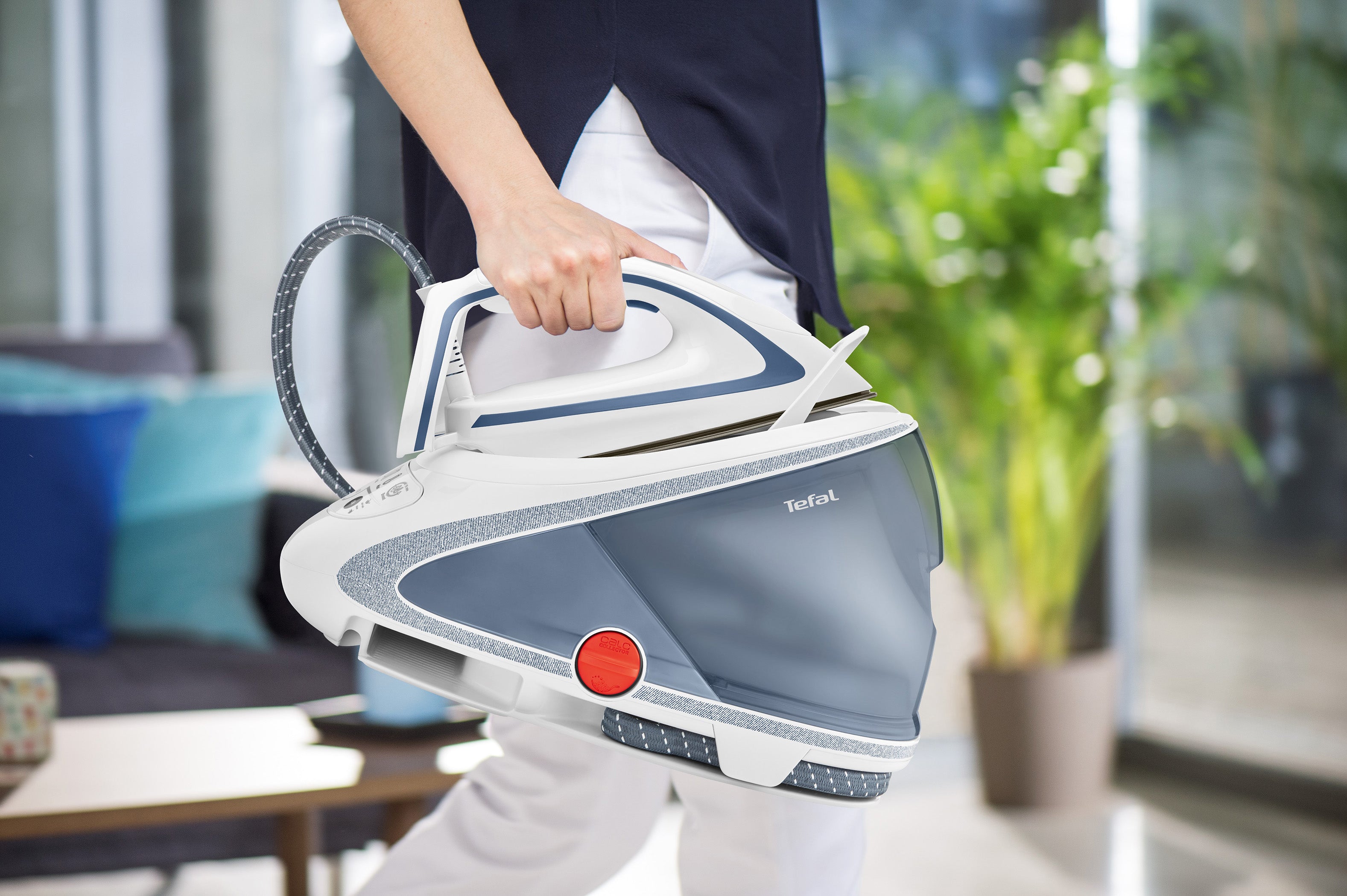 Tefal Pro Express Ultimate High-Pressure Steam Generator Iron GV9533